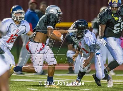 Thumbnail 3 in 2016 New York vs. New Jersey All-Star Classic photogallery.