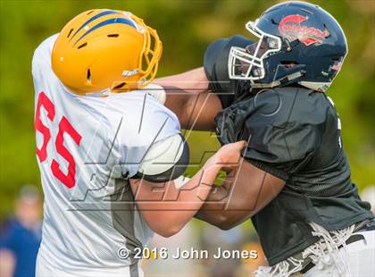 Thumbnail 1 in 2016 New York vs. New Jersey All-Star Classic photogallery.