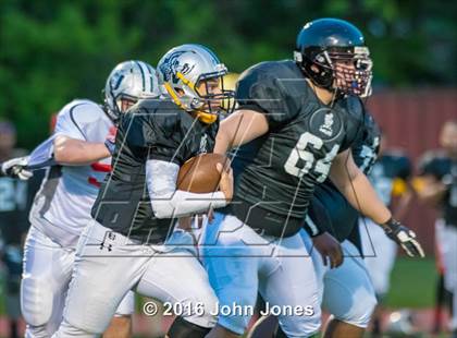 Thumbnail 2 in 2016 New York vs. New Jersey All-Star Classic photogallery.