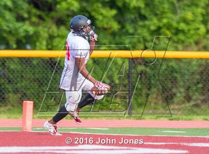 Thumbnail 1 in 2016 New York vs. New Jersey All-Star Classic photogallery.