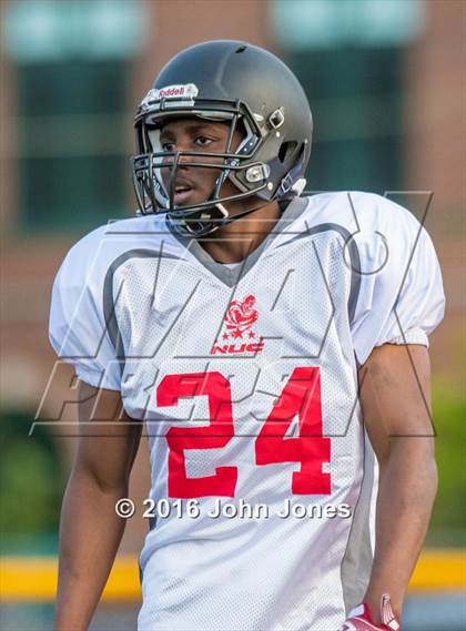 Thumbnail 1 in 2016 New York vs. New Jersey All-Star Classic photogallery.