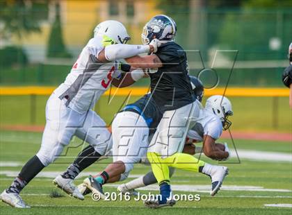 Thumbnail 2 in 2016 New York vs. New Jersey All-Star Classic photogallery.