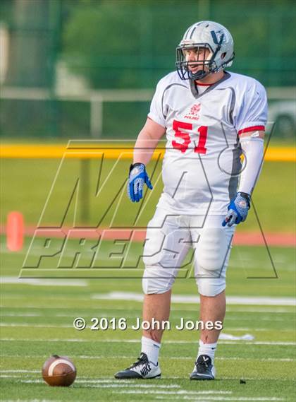 Thumbnail 2 in 2016 New York vs. New Jersey All-Star Classic photogallery.