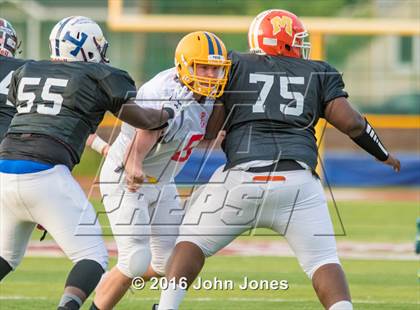 Thumbnail 3 in 2016 New York vs. New Jersey All-Star Classic photogallery.