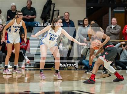 Thumbnail 3 in Fishers vs. Hamilton Southeastern (IHSAA 4A Sectional 6 Championship) photogallery.