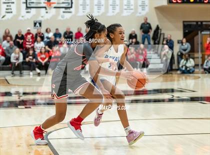 Thumbnail 2 in Fishers vs. Hamilton Southeastern (IHSAA 4A Sectional 6 Championship) photogallery.