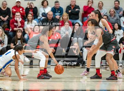 Thumbnail 1 in Fishers vs. Hamilton Southeastern (IHSAA 4A Sectional 6 Championship) photogallery.