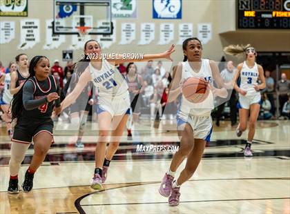 Thumbnail 1 in Fishers vs. Hamilton Southeastern (IHSAA 4A Sectional 6 Championship) photogallery.