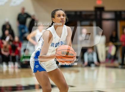 Thumbnail 1 in Fishers vs. Hamilton Southeastern (IHSAA 4A Sectional 6 Championship) photogallery.