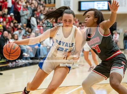 Thumbnail 2 in Fishers vs. Hamilton Southeastern (IHSAA 4A Sectional 6 Championship) photogallery.