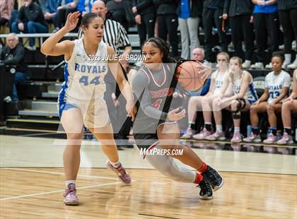 Thumbnail 1 in Fishers vs. Hamilton Southeastern (IHSAA 4A Sectional 6 Championship) photogallery.
