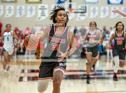 Thumbnail 1 in Fishers vs. Hamilton Southeastern (IHSAA 4A Sectional 6 Championship) photogallery.