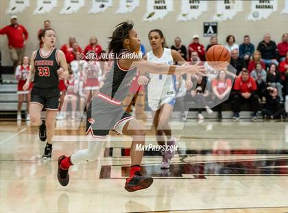 Thumbnail 2 in Fishers vs. Hamilton Southeastern (IHSAA 4A Sectional 6 Championship) photogallery.