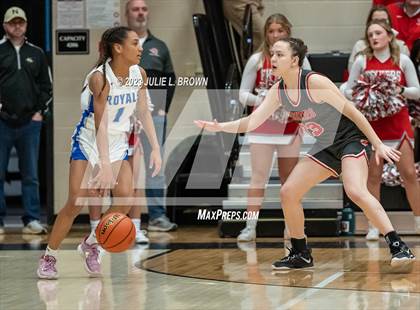 Thumbnail 1 in Fishers vs. Hamilton Southeastern (IHSAA 4A Sectional 6 Championship) photogallery.