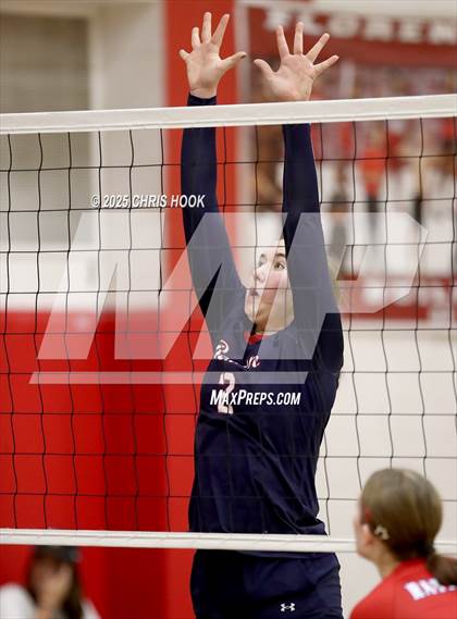 Thumbnail 2 in Crismon vs Benson (Florence Invitational) photogallery.