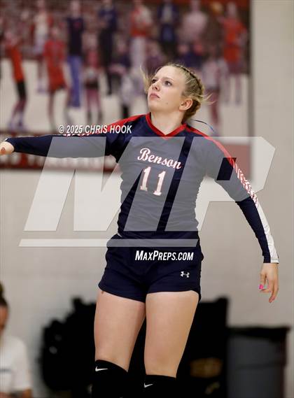 Thumbnail 2 in Crismon vs Benson (Florence Invitational) photogallery.