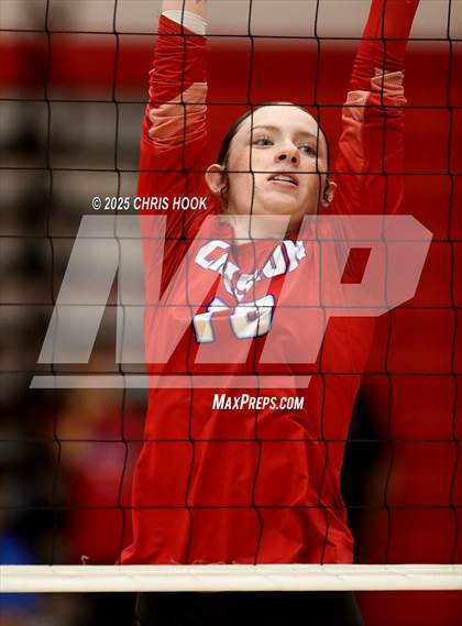 Thumbnail 3 in Crismon vs Benson (Florence Invitational) photogallery.