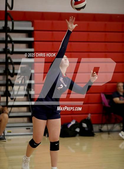 Thumbnail 2 in Crismon vs Benson (Florence Invitational) photogallery.