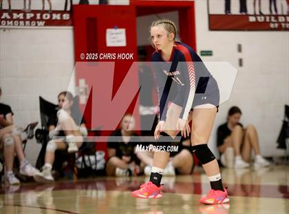 Thumbnail 3 in Crismon vs Benson (Florence Invitational) photogallery.