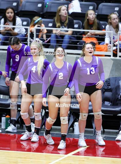 Thumbnail 1 in Wink vs. Thrall (UIL Volleyball 2A Semifinals) photogallery.