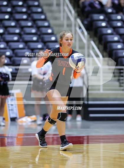 Thumbnail 3 in Wink vs. Thrall (UIL Volleyball 2A Semifinals) photogallery.