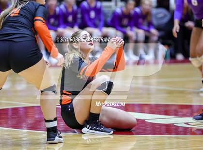Thumbnail 2 in Wink vs. Thrall (UIL Volleyball 2A Semifinals) photogallery.