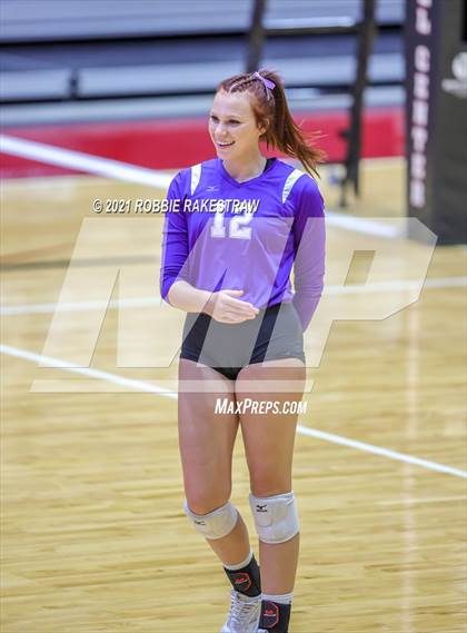 Thumbnail 3 in Wink vs. Thrall (UIL Volleyball 2A Semifinals) photogallery.