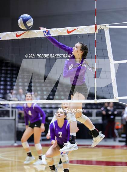 Thumbnail 1 in Wink vs. Thrall (UIL Volleyball 2A Semifinals) photogallery.