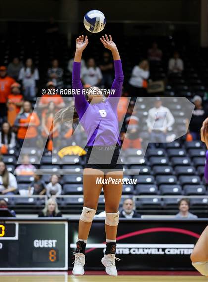 Thumbnail 1 in Wink vs. Thrall (UIL Volleyball 2A Semifinals) photogallery.