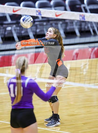 Thumbnail 1 in Wink vs. Thrall (UIL Volleyball 2A Semifinals) photogallery.
