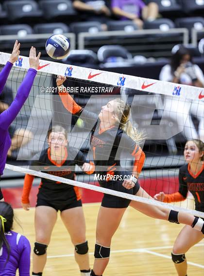 Thumbnail 1 in Wink vs. Thrall (UIL Volleyball 2A Semifinals) photogallery.