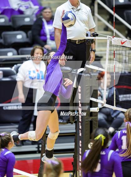 Thumbnail 3 in Wink vs. Thrall (UIL Volleyball 2A Semifinals) photogallery.