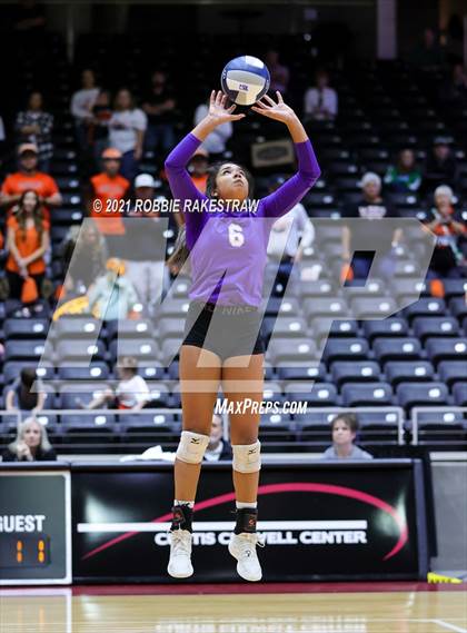 Thumbnail 2 in Wink vs. Thrall (UIL Volleyball 2A Semifinals) photogallery.