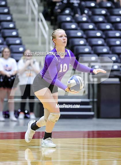 Thumbnail 1 in Wink vs. Thrall (UIL Volleyball 2A Semifinals) photogallery.
