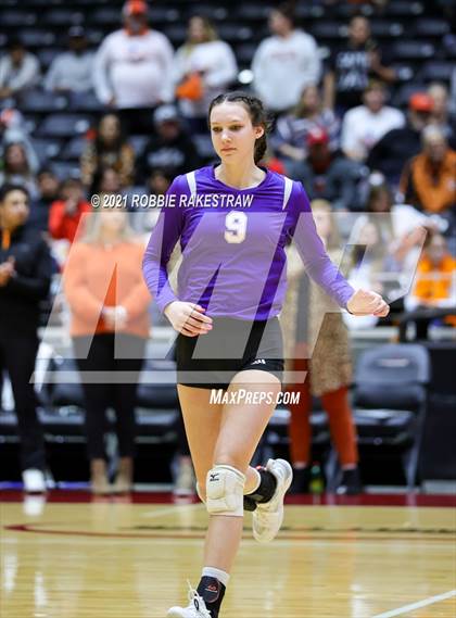 Thumbnail 3 in Wink vs. Thrall (UIL Volleyball 2A Semifinals) photogallery.