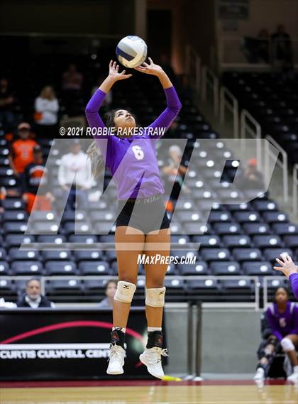 Thumbnail 1 in Wink vs. Thrall (UIL Volleyball 2A Semifinals) photogallery.