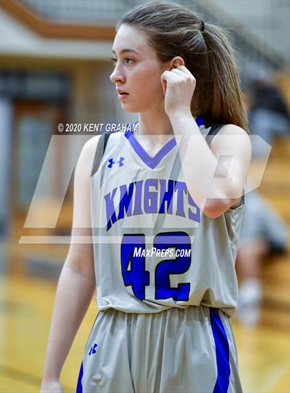 Thumbnail 3 in Mishawaka Marian @ Noblesville photogallery.