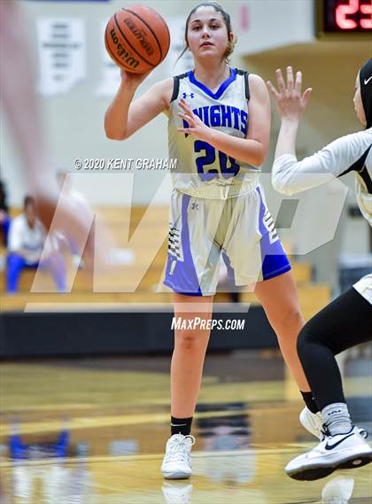 Thumbnail 2 in Mishawaka Marian @ Noblesville photogallery.