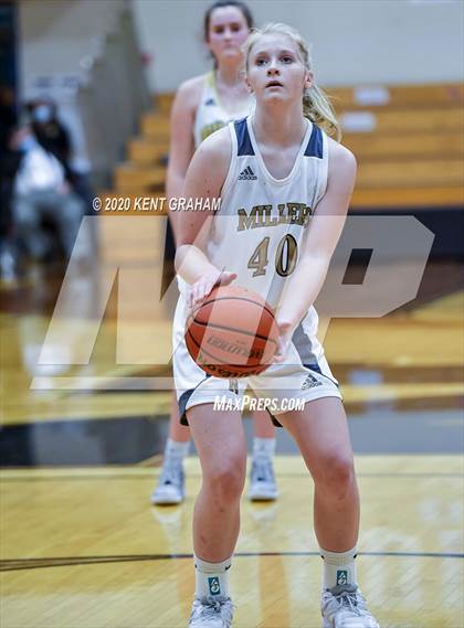 Thumbnail 2 in Mishawaka Marian @ Noblesville photogallery.