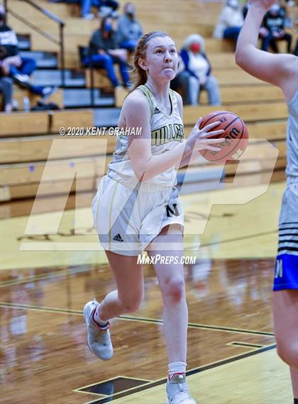 Thumbnail 1 in Mishawaka Marian @ Noblesville photogallery.