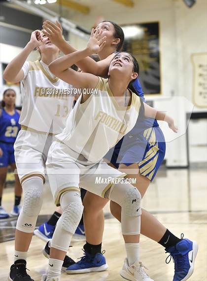 Thumbnail 3 in Santa Margarita @ Foothill photogallery.