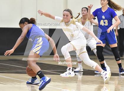 Thumbnail 3 in Santa Margarita @ Foothill photogallery.