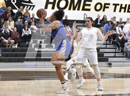 Thumbnail 1 in Santa Margarita @ Foothill photogallery.