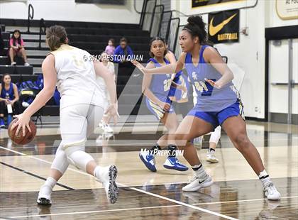 Thumbnail 2 in Santa Margarita @ Foothill photogallery.