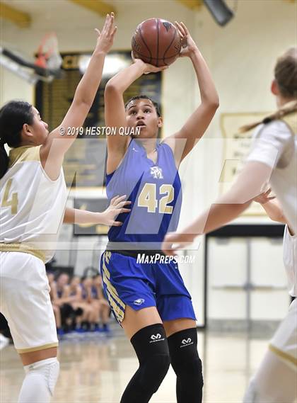 Thumbnail 3 in Santa Margarita @ Foothill photogallery.