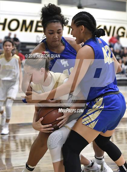 Thumbnail 1 in Santa Margarita @ Foothill photogallery.