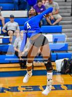 Photo from the gallery "Hooks @ Linden-Kildare"