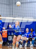 Photo from the gallery "Hooks @ Linden-Kildare"