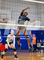 Photo from the gallery "Hooks @ Linden-Kildare"