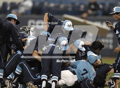 Thumbnail 3 in Mission Viejo vs. Valley Christian (Adidas National Classic) photogallery.